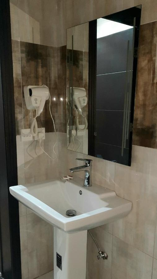 جولدن نيو جوان - Golden New Gewan Hotel 3*